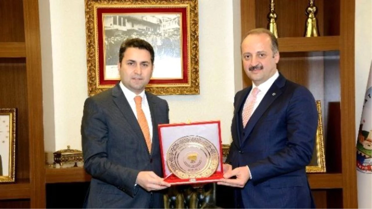 Mamak Belediye Başkanı Akgül\'den Başkan Eroğlu\'na Ziyaret