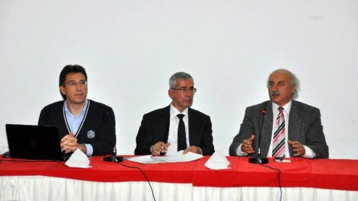 Neü Öğrenci Toplulukları Danışman Hocaları Bir Araya Geldi