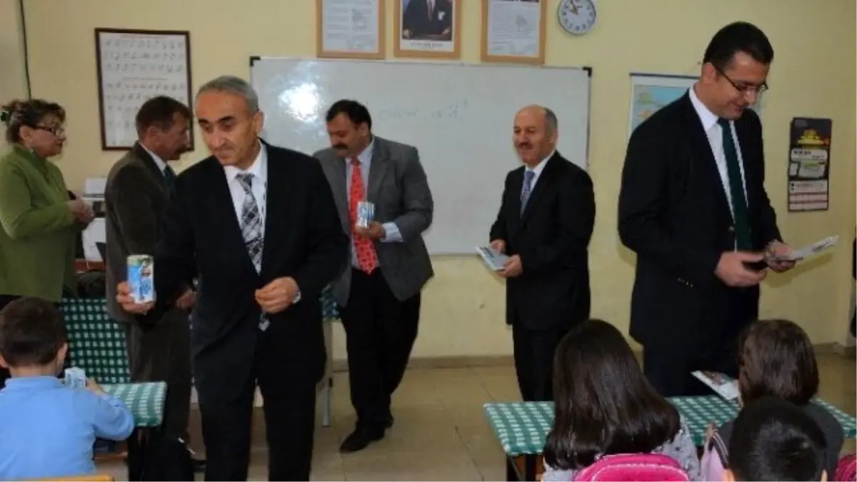 Ordu'da 43 Bin 977 Öğrenci Süt İçecek