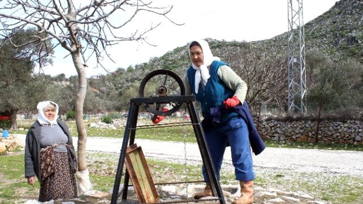 Bir Asırdır Suyu Olmayan Mahalleye Fatura Şoku