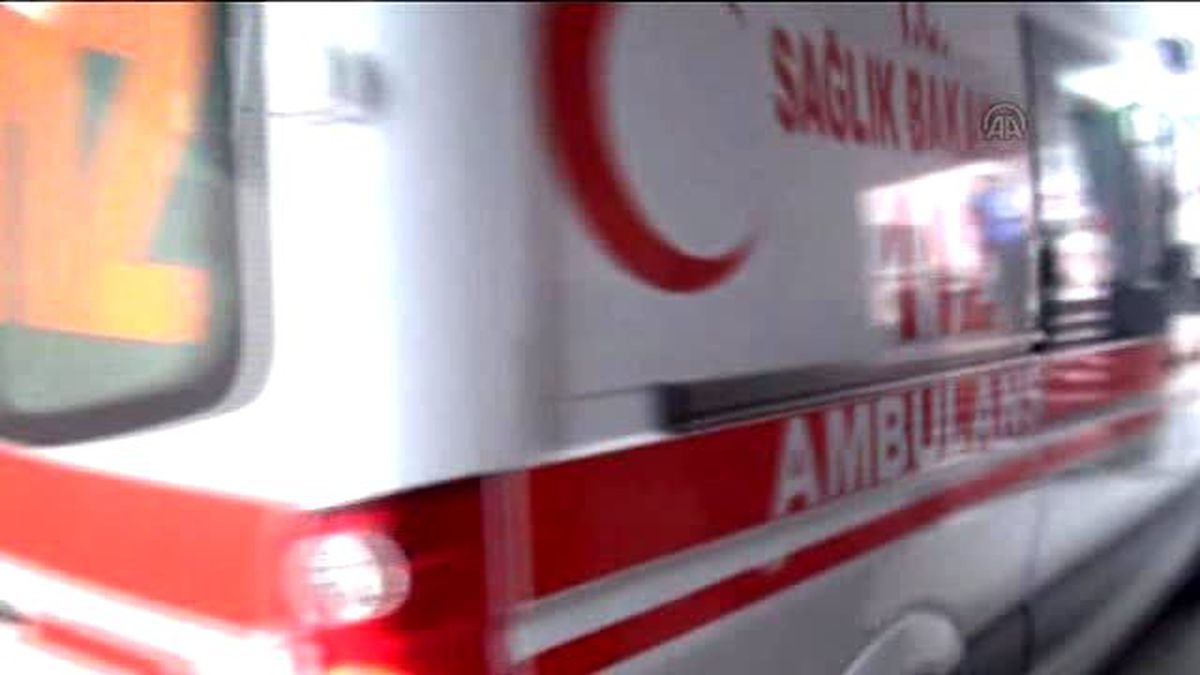 Samsun\'da Trafik Kazası: 2 Yaralı