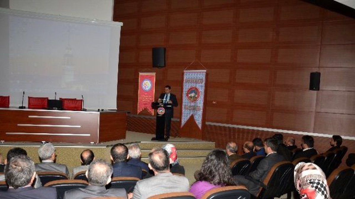 Valilikte "Yönetim Becerilerini Geliştirme ve Kapasite Artırma" Eğitimi