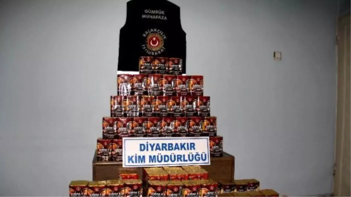 Diyarbakır\'da 3 Bin 134 Adet Kaçak Havai Fişek Ele Geçirildi