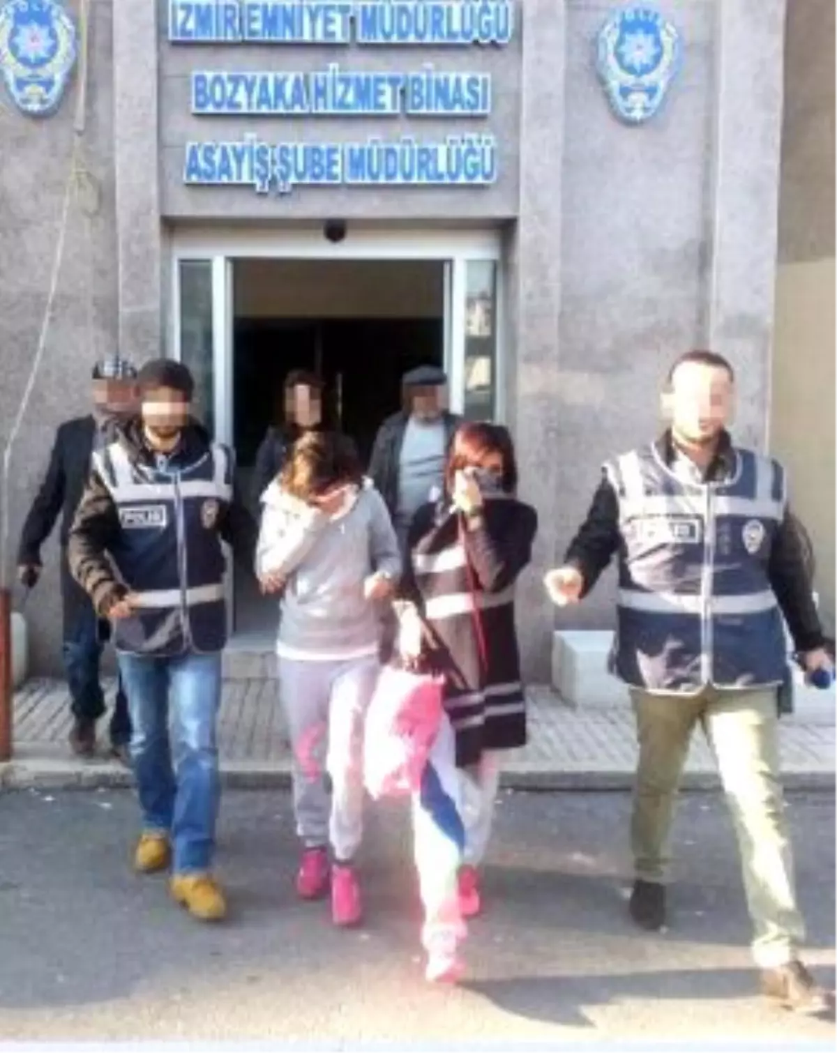 Duş Çetesi Polise Takıldı