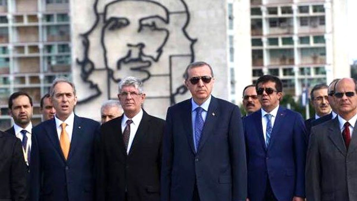 Tüm Programlarını İptal Etti... Yurda Dönüyor