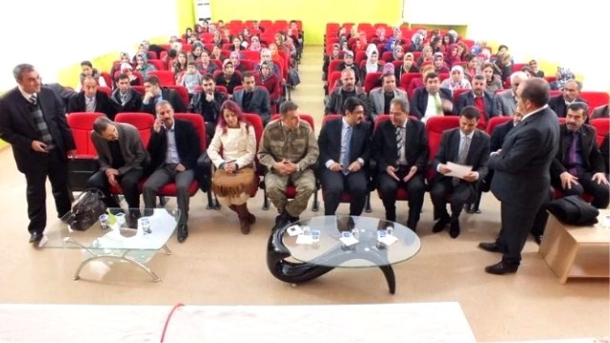 Ergani\'de Giyim Atölyesi ve Servis Elemanı Kursları Açıldı