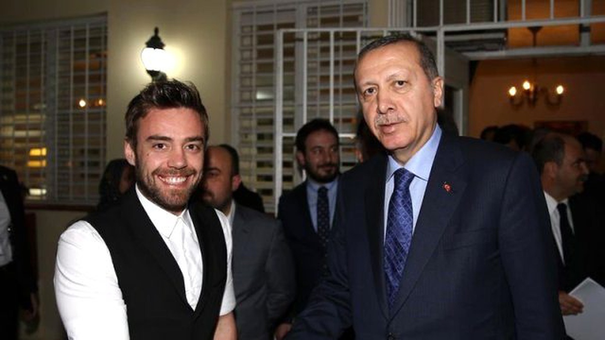Bu Fotoğraf Başına İş Açtı!