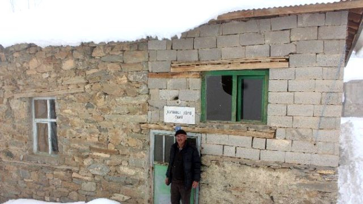 Köy Sakinlerinden Yeni Cami İsteği