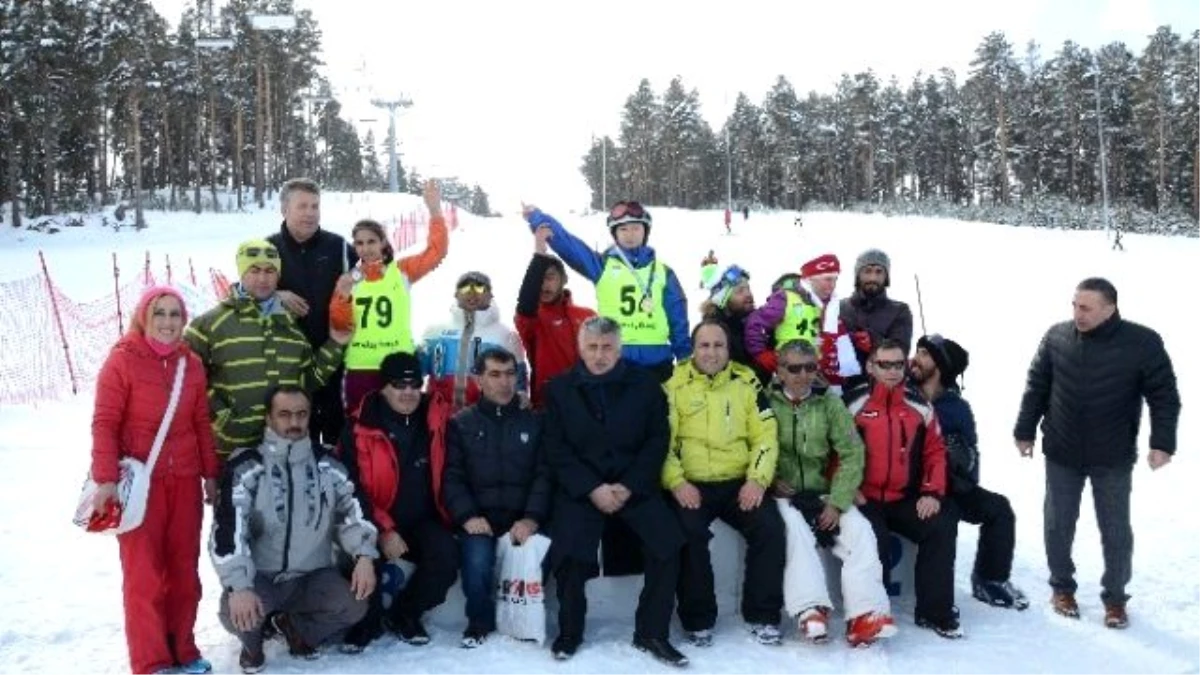 Özel Sporcular Alp Disiplini Türkiye Şampiyonası Kayak Yarışları Sona Erdi