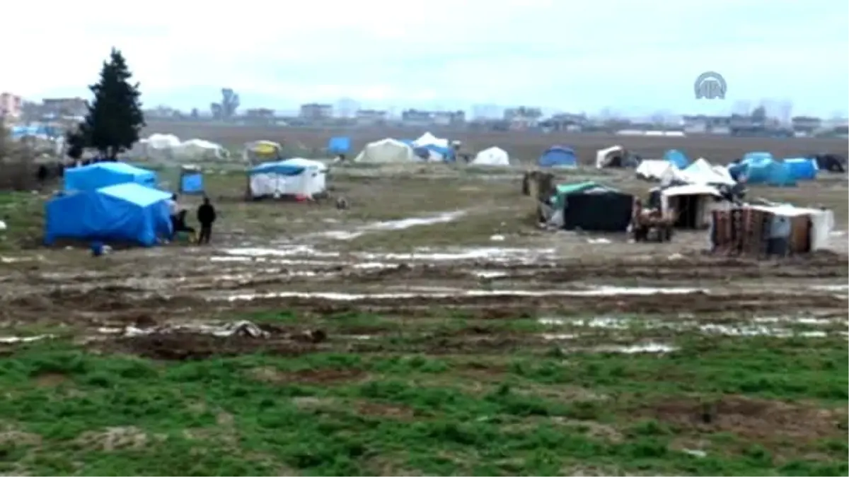 Suriyelilerin Çamur Altında Yaşam Mücadelesi