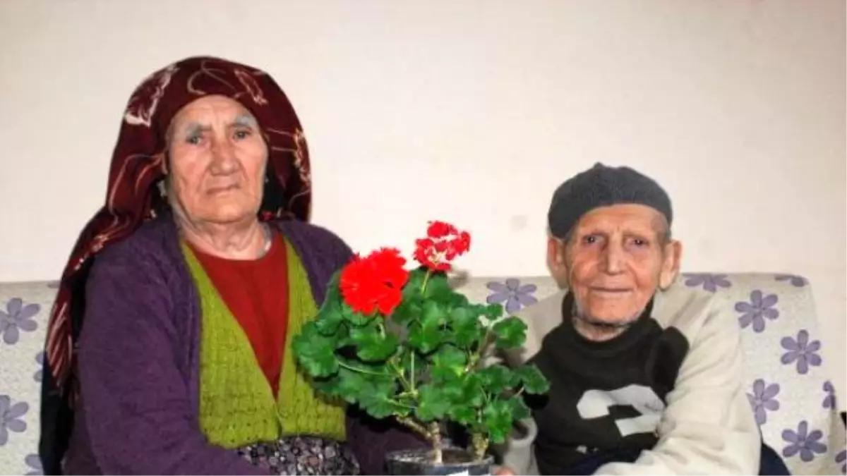 74 Yıldır Bitmeyen Aşk