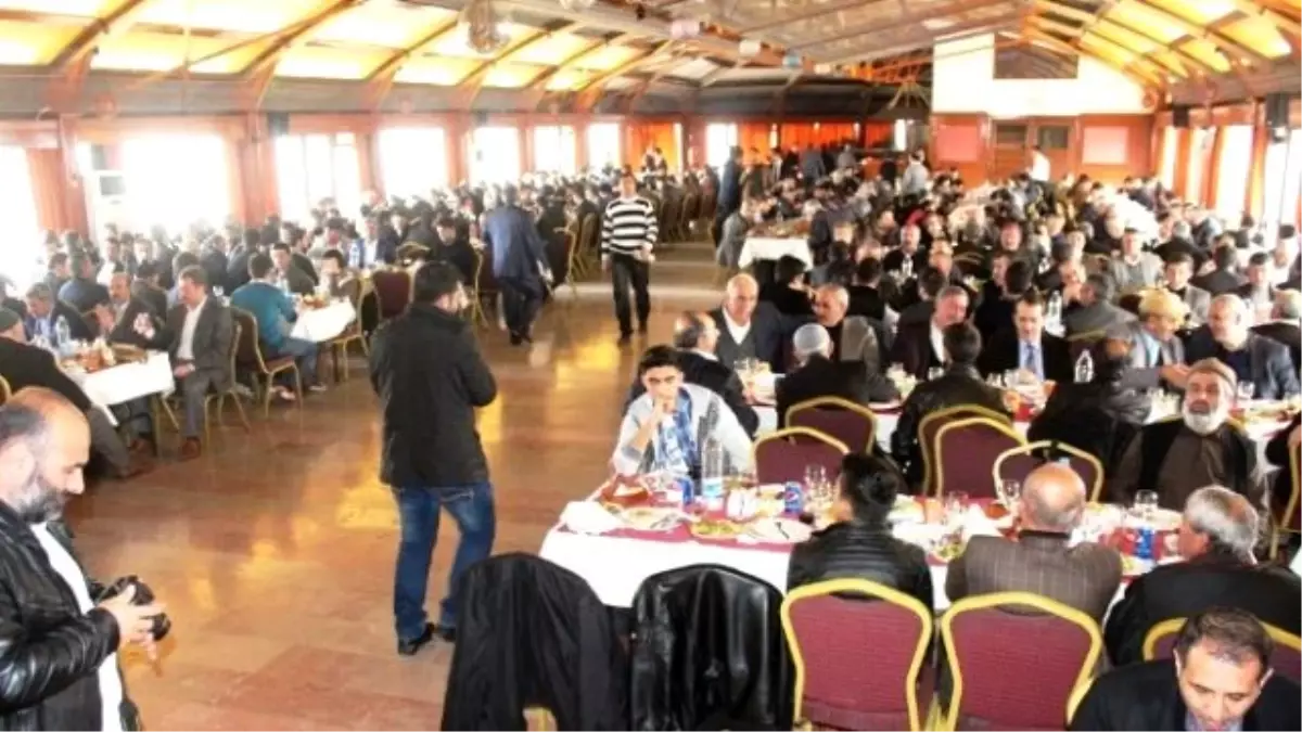 Aday Adaylardan AK Parti'ye Müracaat