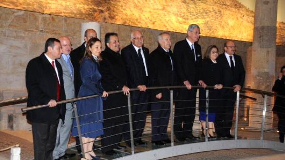 Bakan Bozkır: Son 6 Senede 6 Bin 500\'e Yakın Araç Molotofla Yakıldı