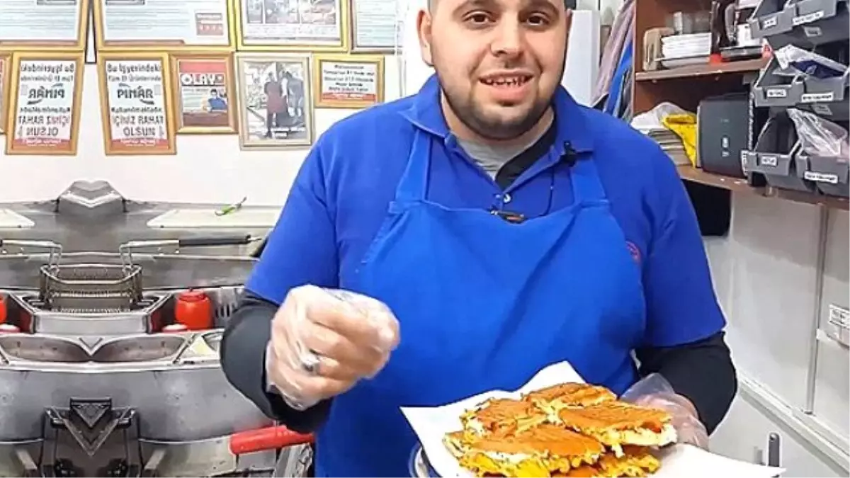 Bir Tost Yaptı Meşhur Oldu