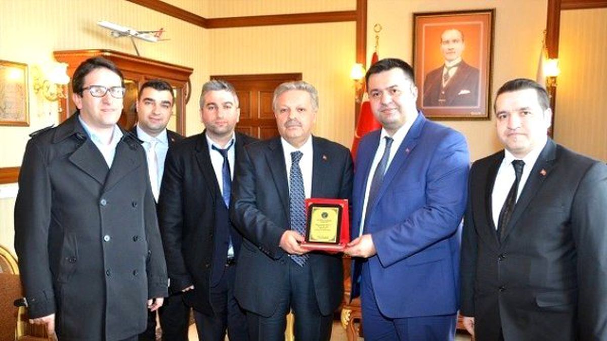 Ersiad\'dan Vali Kahraman\'a Ziyaret