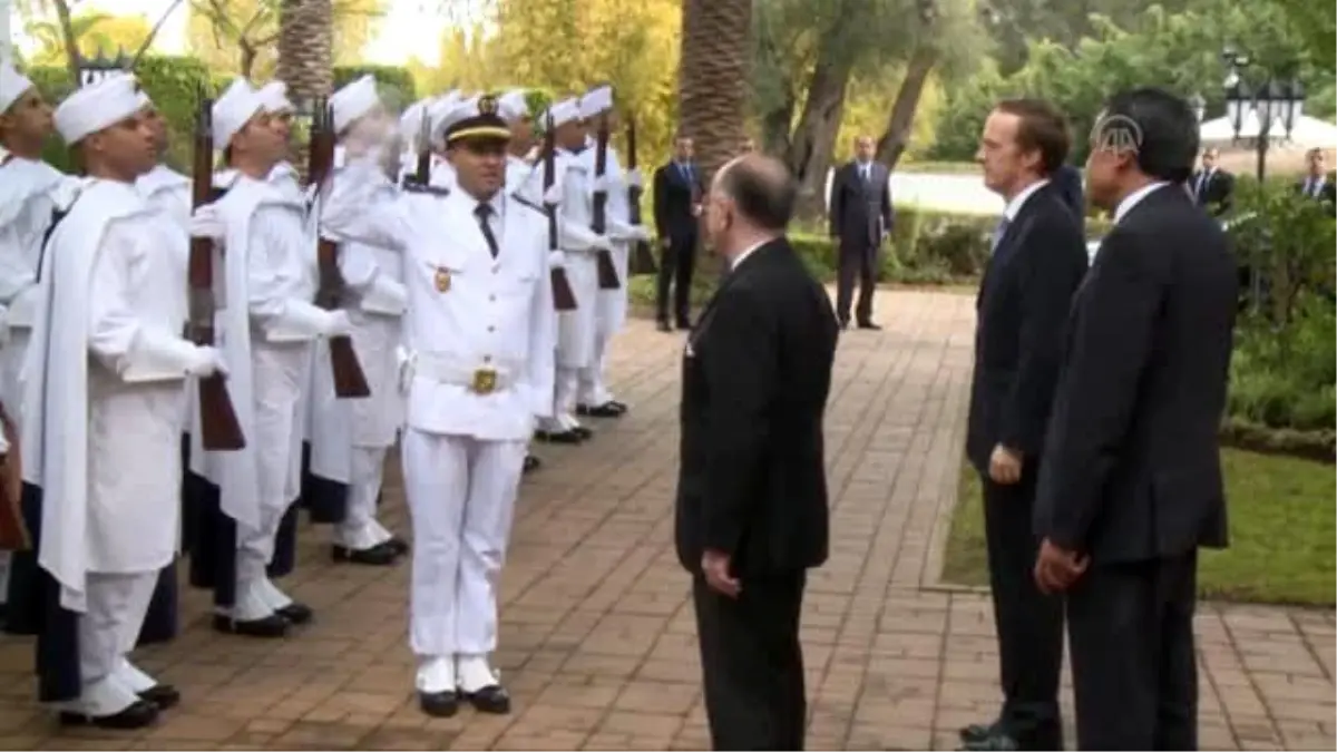 Fransa İçişleri Bakanı Cazeneuve Fas\'ta