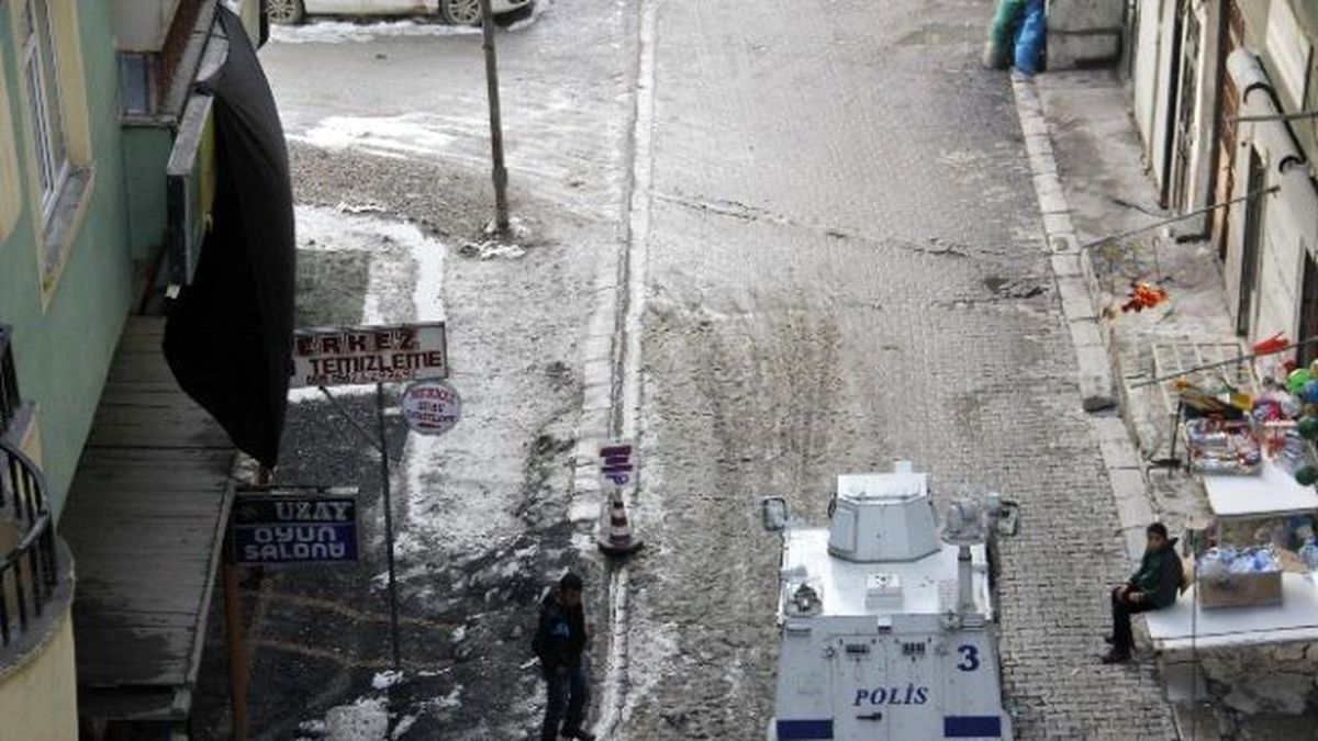 Hakkari\'de 15 Şubat Gerginliği