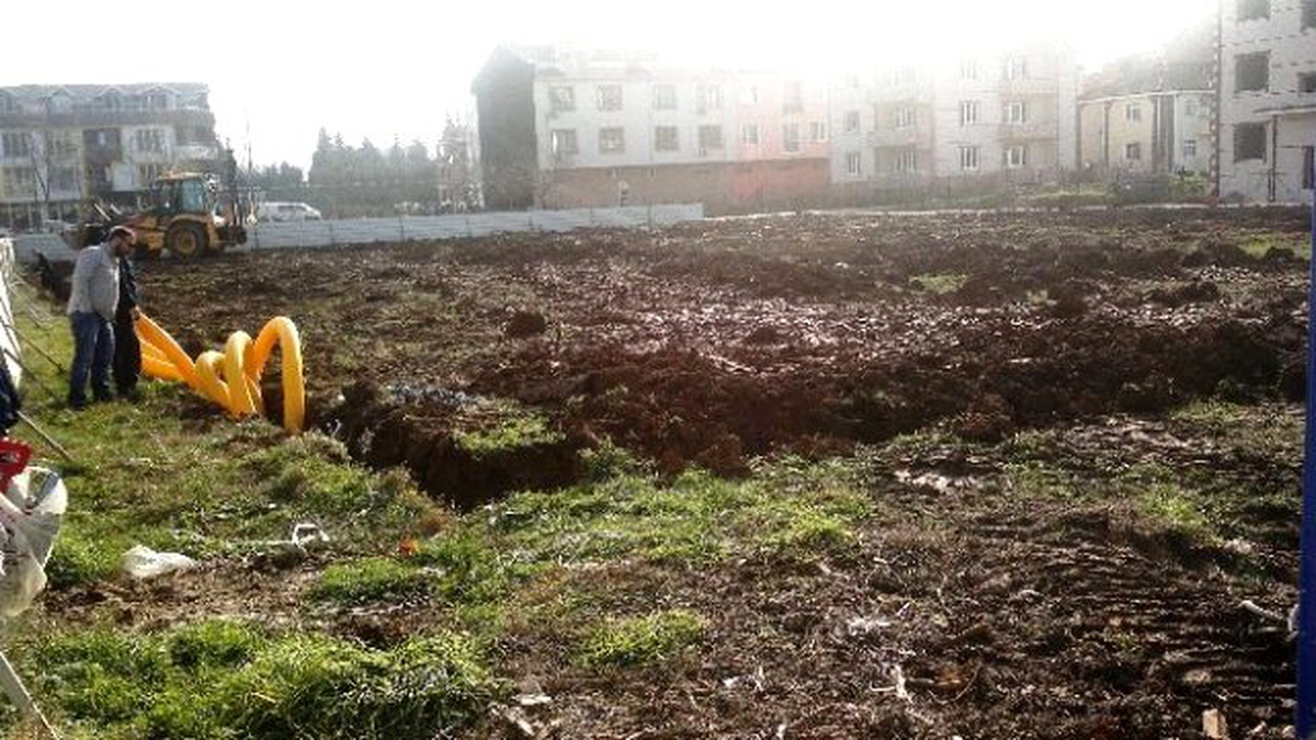 İzmit\'te Spor Sahası Seferberliği
