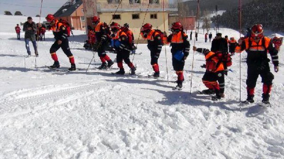 Kars\'ta Çığ Tatbikatı
