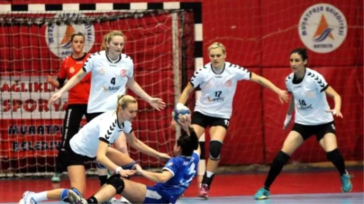 Muratpaşa Belediyespor-Balonmano Bera Bera: 29-27