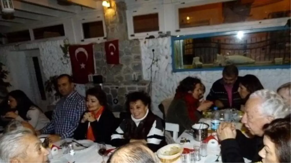 Rotaryenler Sevgi Gününü Bodrum\'da Kutladı