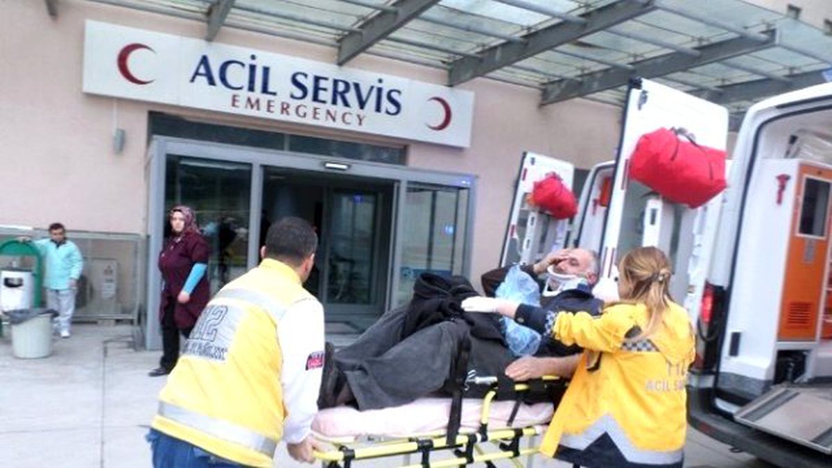 Sakarya\'da Trafik Kazası: 1 Yaralı