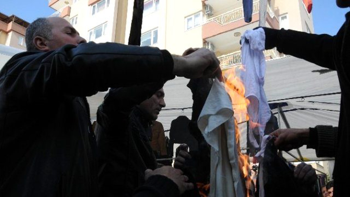 Sosyete Pazarında Zabıta ile Esnaf Arasında Arbede