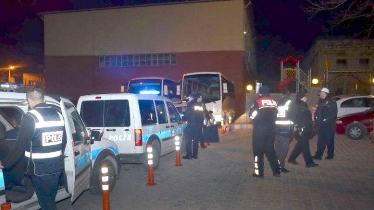 Uşak\'ta Huzur 64 Uygulaması Devam Etti