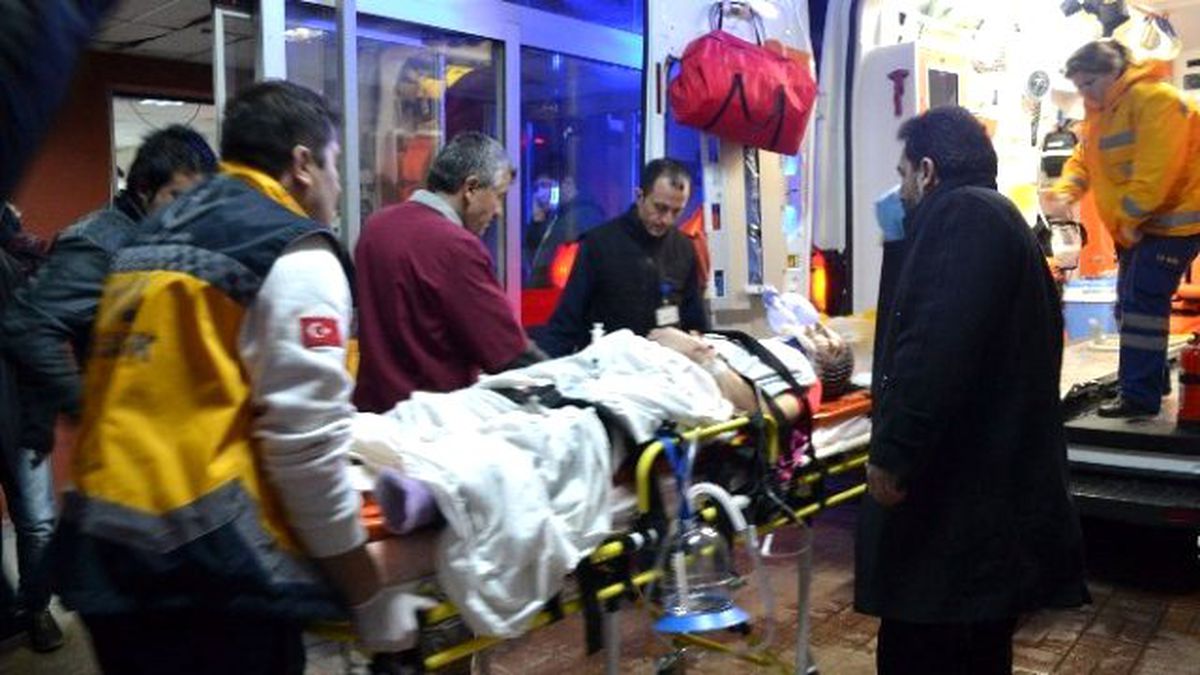 4\'üncü Kattan Düşen Kadın Ağır Yaralandı