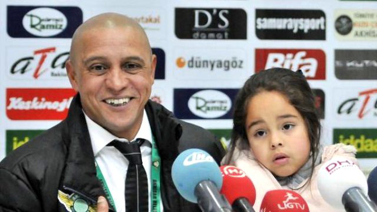 Akhisar Belediyespor\'da Carlos\'un Siftah Keyfi