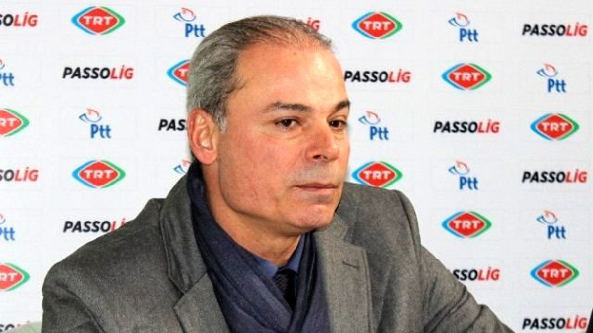 Denizlispor\'da Engin İpekoğlu İstifa Etti