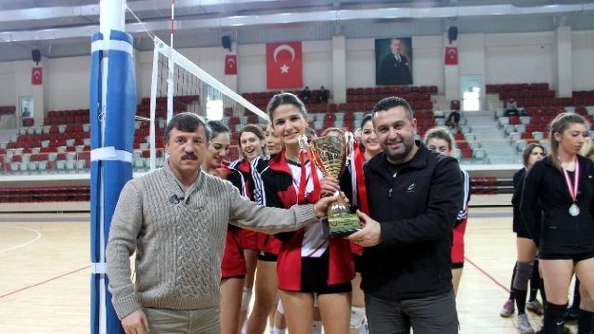 Derince Yenikent 3. Lige Yükseldi