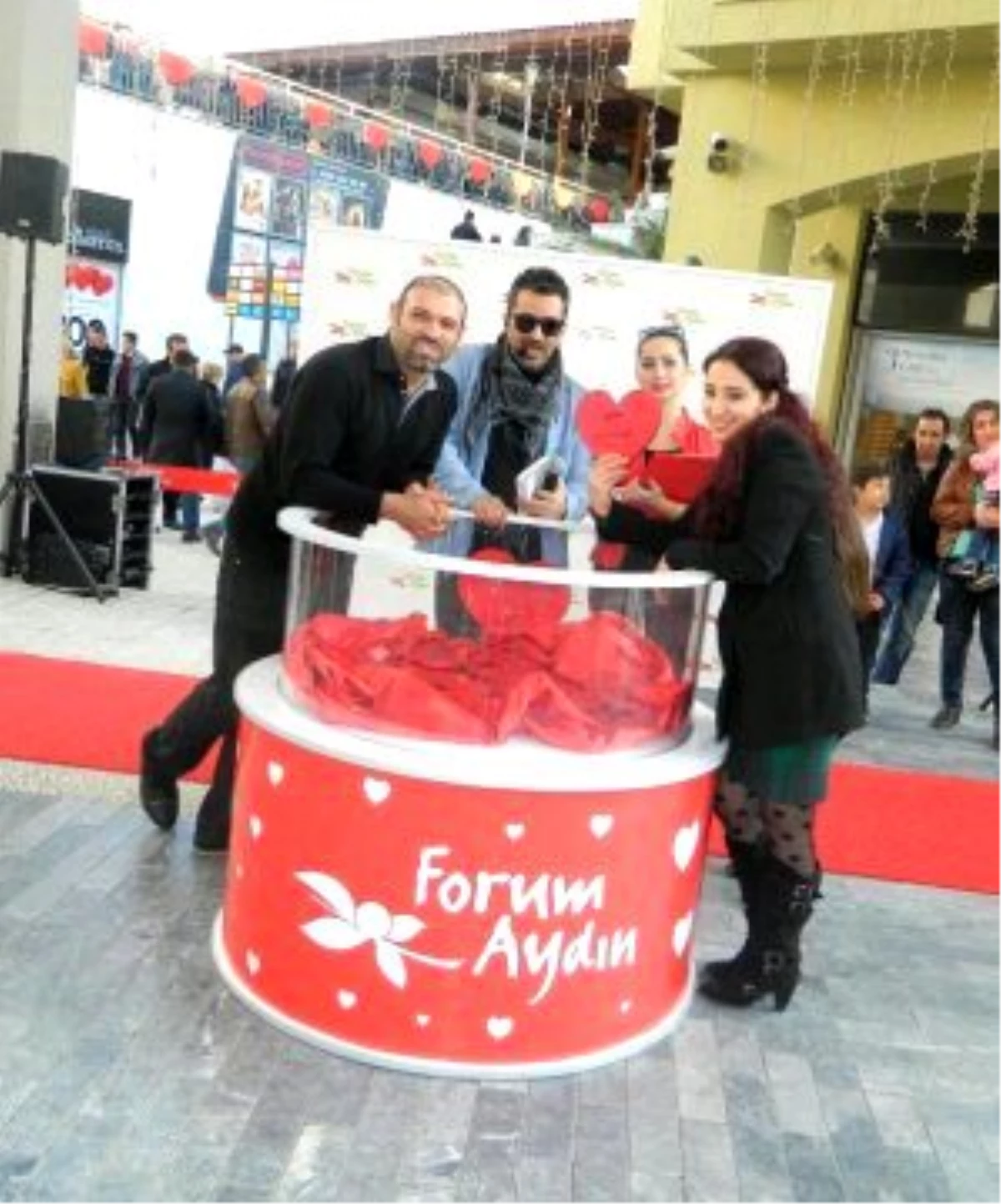 Forum Aydın, Aşıklara Unutulmaz Bir Hafta Sonu Yaşattı