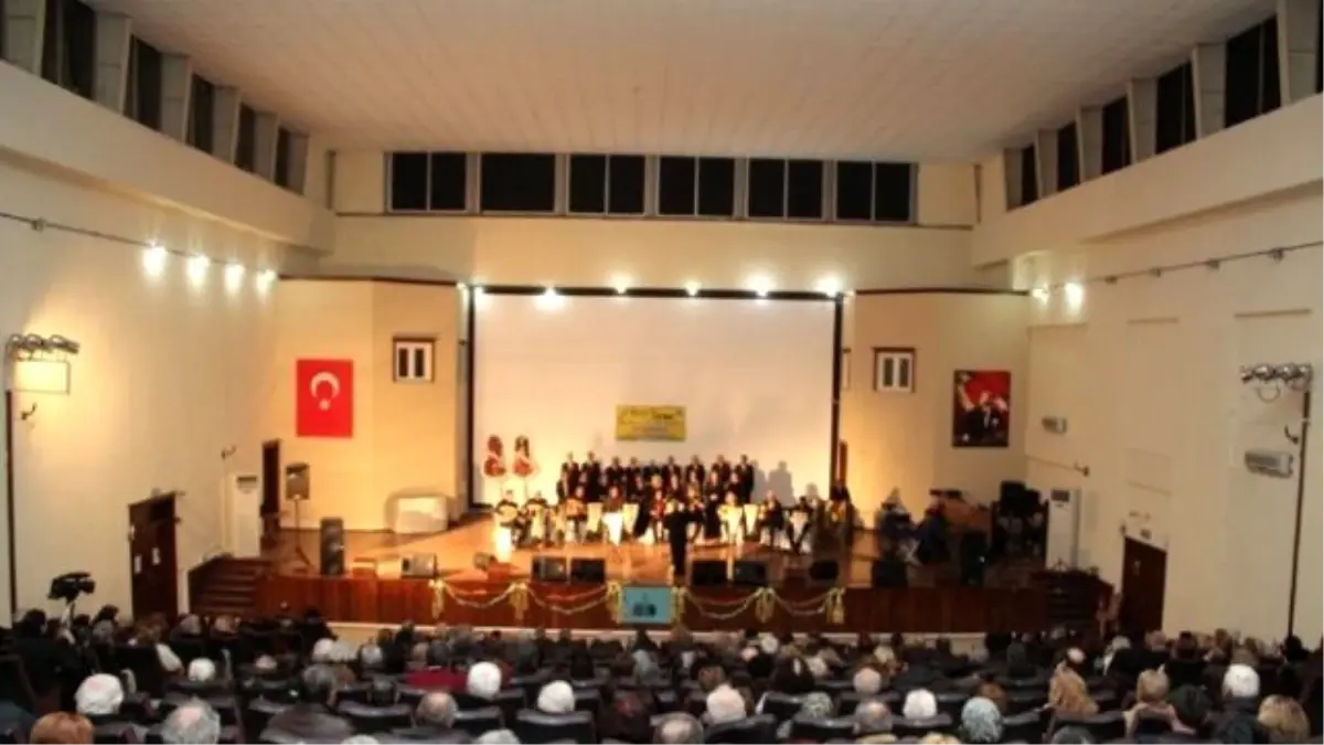 Güre Musiki ve Kültür Derneği Konser Verdi