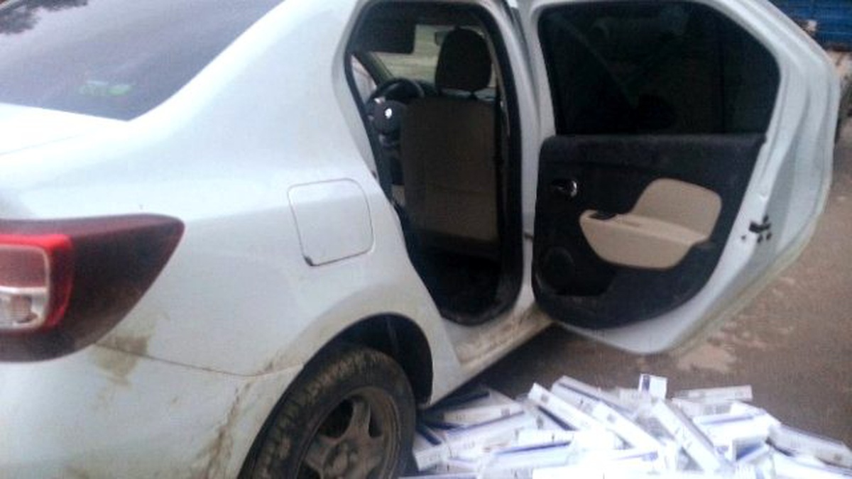 Jandarma 14 Bin Paket Kaçak Sigara Yakaladı