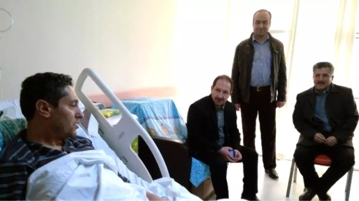 Milletvekili Öz'den Hasta Ziyaretleri