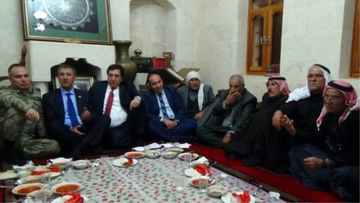 Vali Küçük, Kürt ve Arap Aşiret Liderleri ile Görüştü