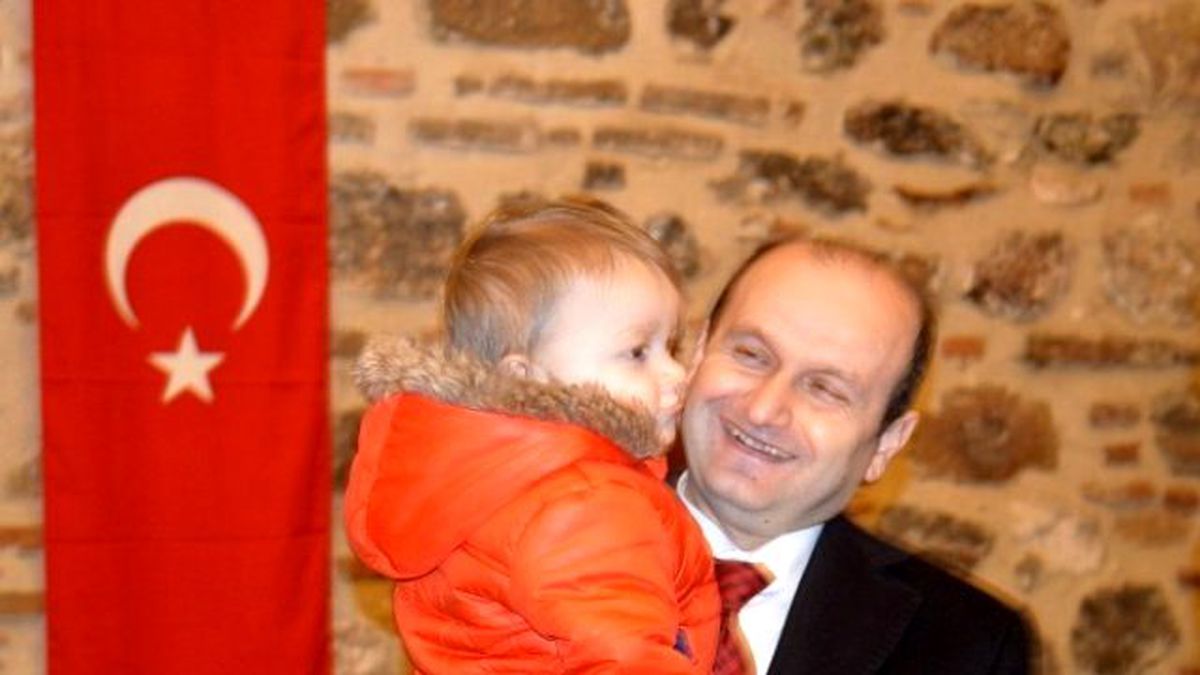 Ahmet Sofuoğlu'ndan 500 Yıllık Bedesten'de Coşkulu Adaylık Açıklaması