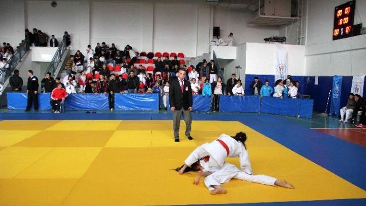 Anadolu Yıldızlar Ligi Judo Yarı Final Müsabakaları