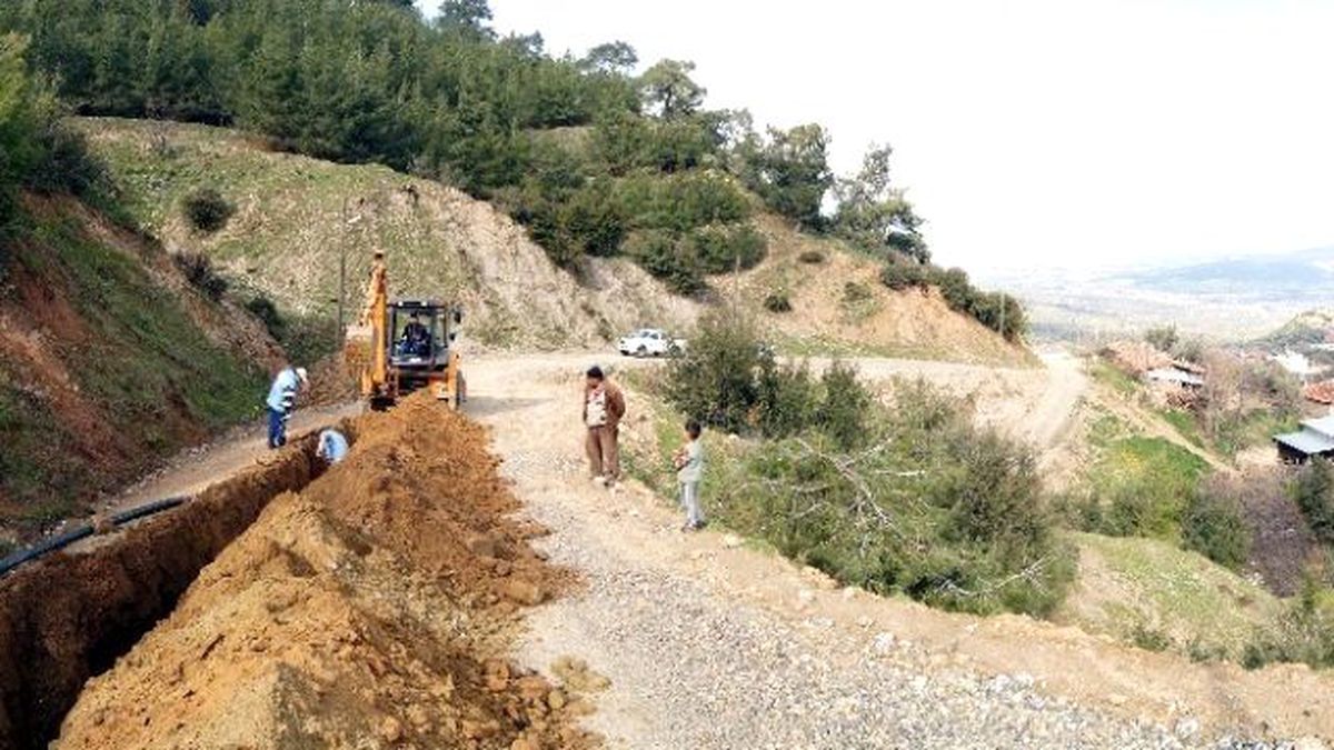 Aski, Karacasu\'da Heyelanın Yaralarını Sardı