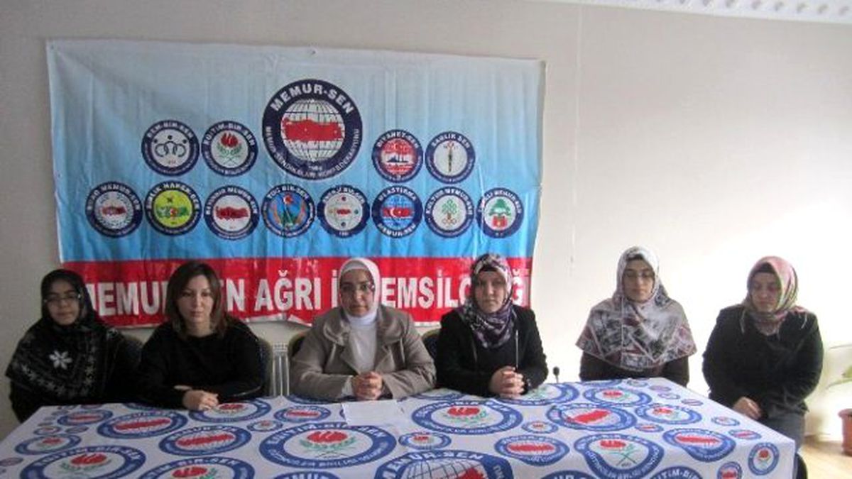 Eğitim Bir Sen\'den Özgecan Aslan Cinayetine Tepki