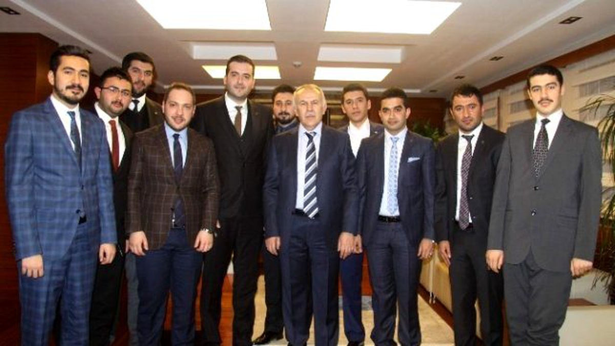 Gaziantep Genç Müsiad Üyeleri Vali Ata\'yı Ziyaret Etti