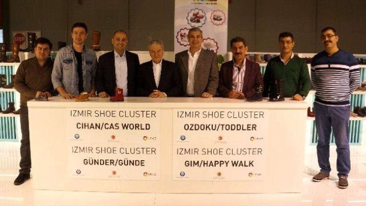 İzmirli Ayakkabıcılar Milano\'da Micam Shoevent Ayakkabı Fuarına Katıldı