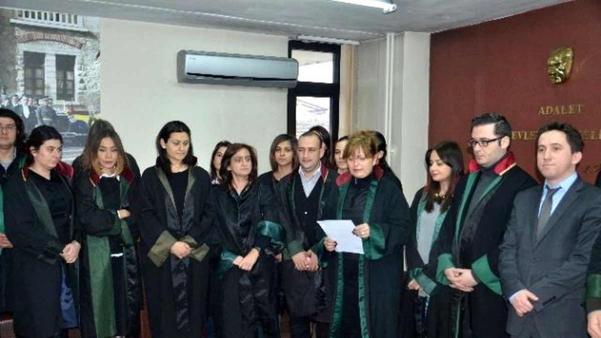 Kadın Hakları Komisyonu Özgecan\'ın Öldürülmesine Tepki Gösterdi