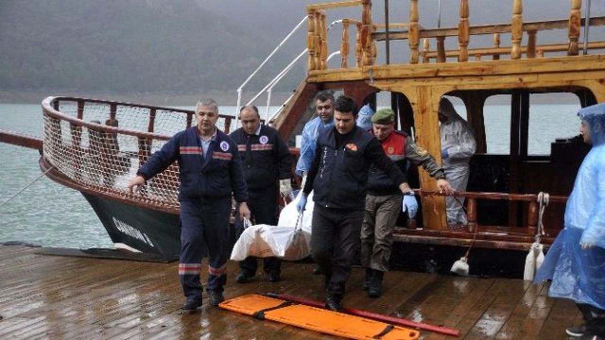 Kayıp Gencin Cesedi Baraj Gölünde Bulundu