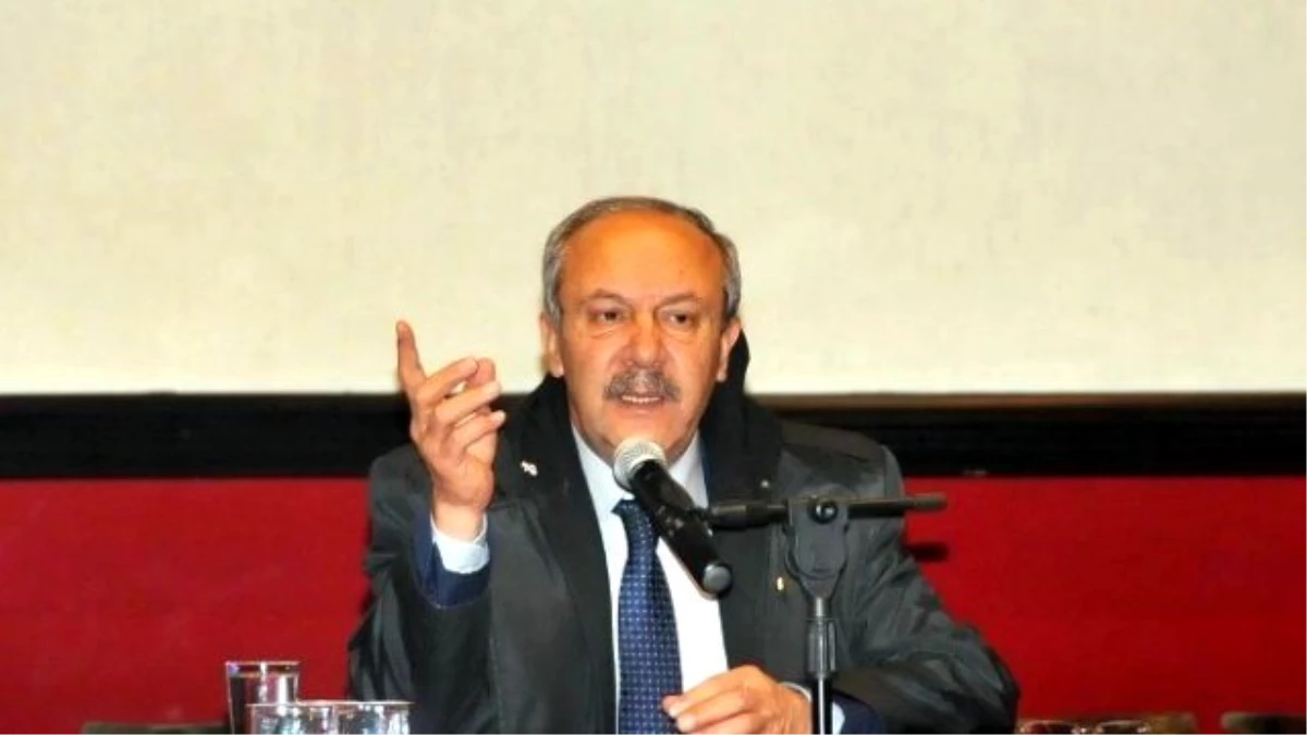 Prof. Dr. Mehmet Çelik\'ten Konferans