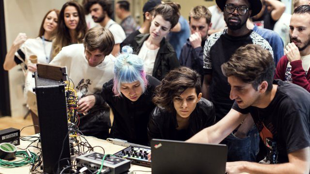 \'Red Bull Music Academy\' Paris İçin Gün Sayıyor!