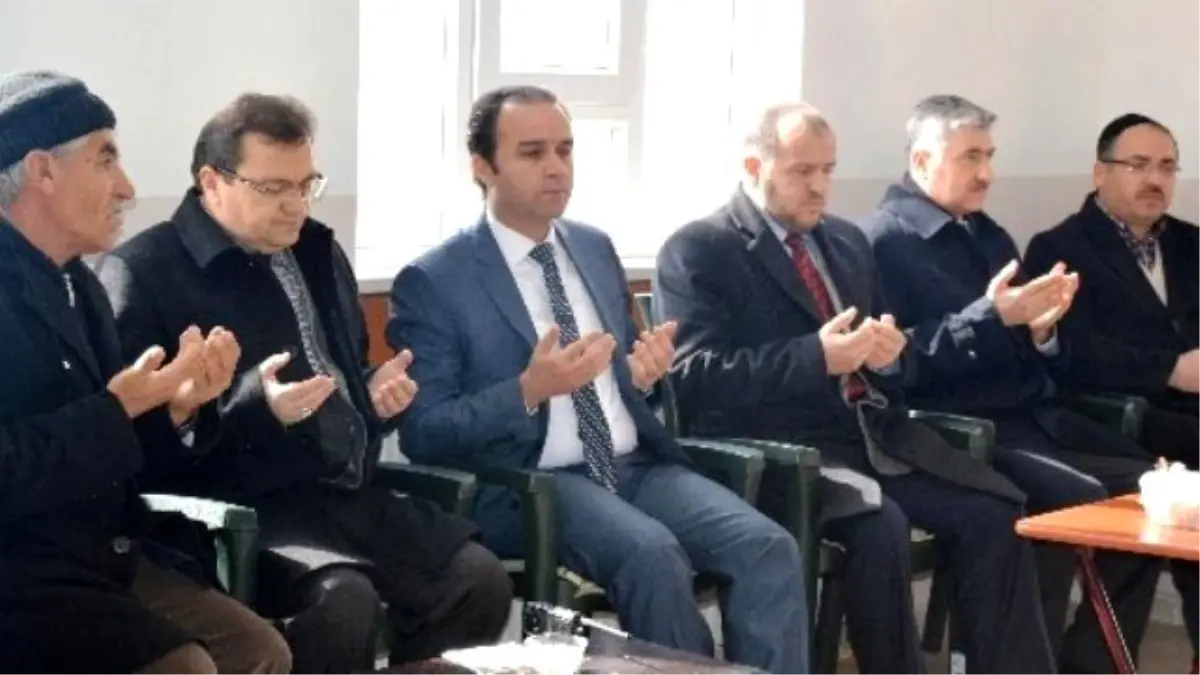 Şehit Askerin Ailesine Taziye Ziyareti