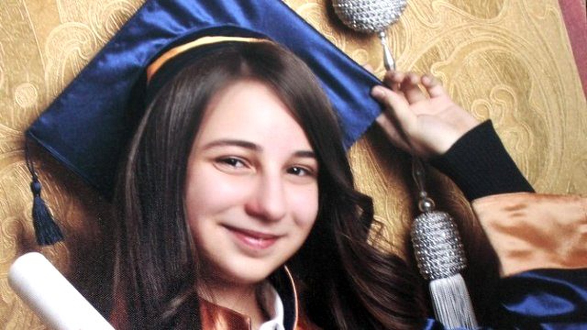 Sena Atakan, Galatasaray Lisesi\'nde İlk Kütahyalı