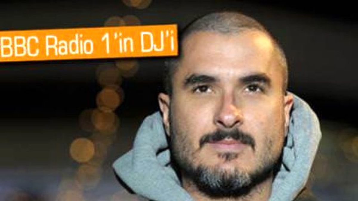 Ünlü Dj Zane Lowe, Apple\'a Transfer Oldu